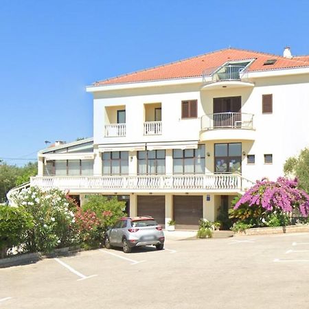 Guest House Krsevan Zadar Bagian luar foto